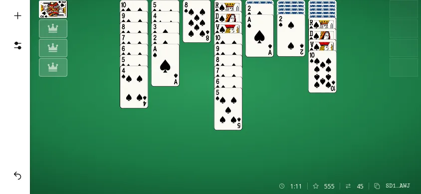 Partie de Spiderette Solitaire à 1 couleur sur téléphone : une suite complète du roi à l’as est déjà retirée, et des suites de piques se forment dans les colonnes ; la pioche est épuisée.
